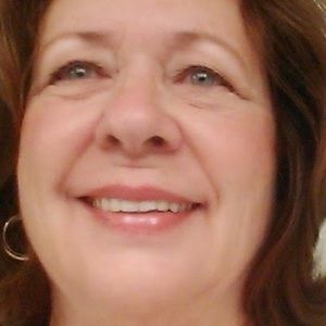 Meet your Posher, Suzanne